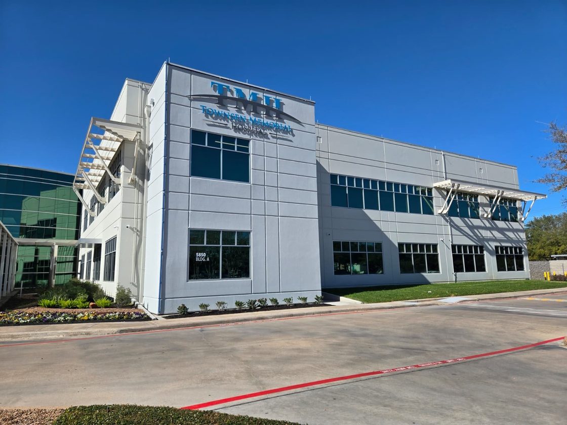 Townsen Memorial Hospital West (Building A) cover